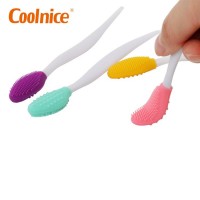 2 in 1 Fuller lip Appearance Easy Apply face nose Double Side Brush Tool  Silicone Exfoliating Lip Brush